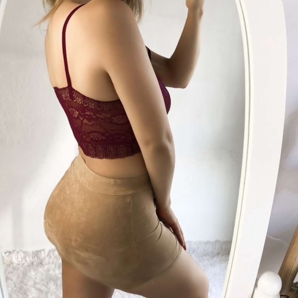 Last! NWT RED lace bralette crop top - Picture 2 of 3